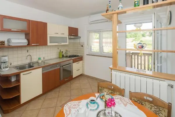 Apartments Villa Leylandia Kanfanar