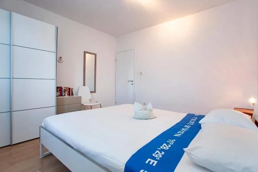 Apartments Villa Leylandia Kanfanar 0*,