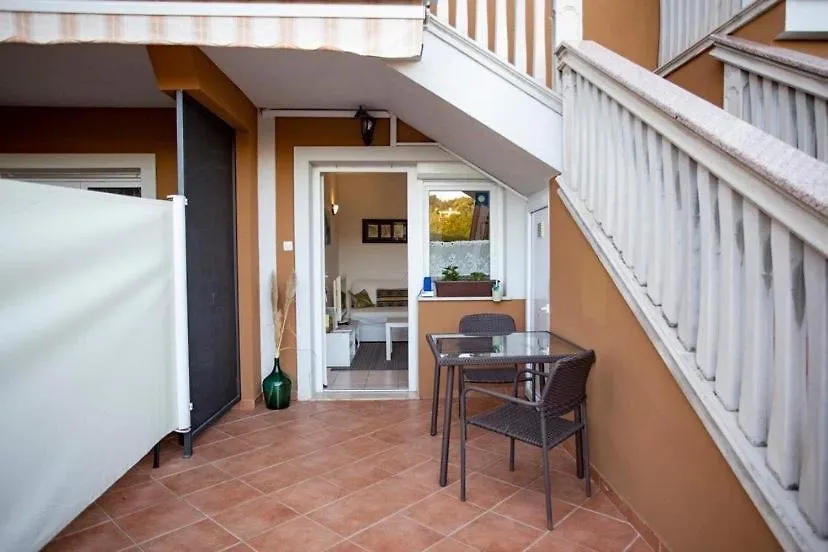 Apartments Villa Leylandia Kanfanar