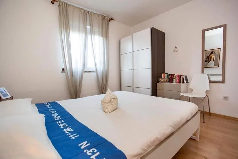 Apartments Villa Leylandia Kanfanar