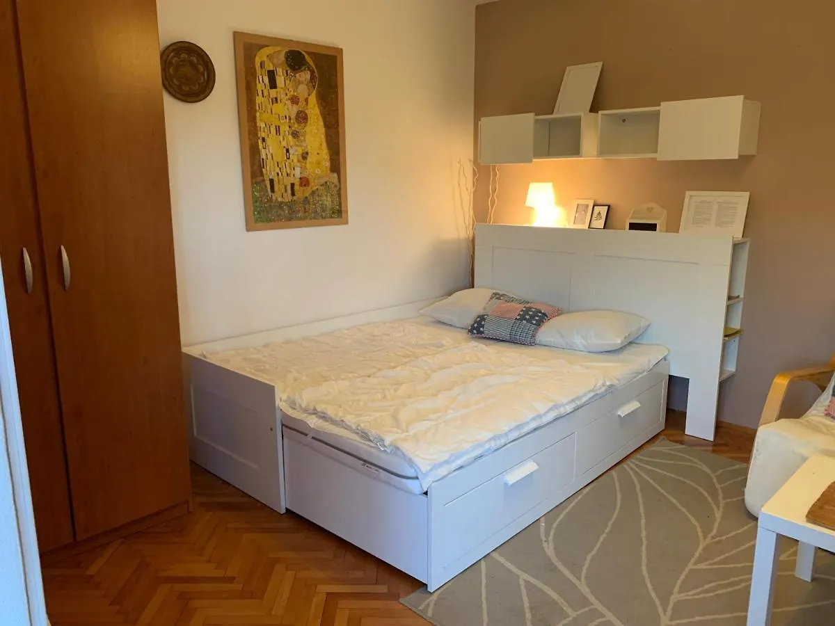 Apartments Villa Leylandia Kanfanar