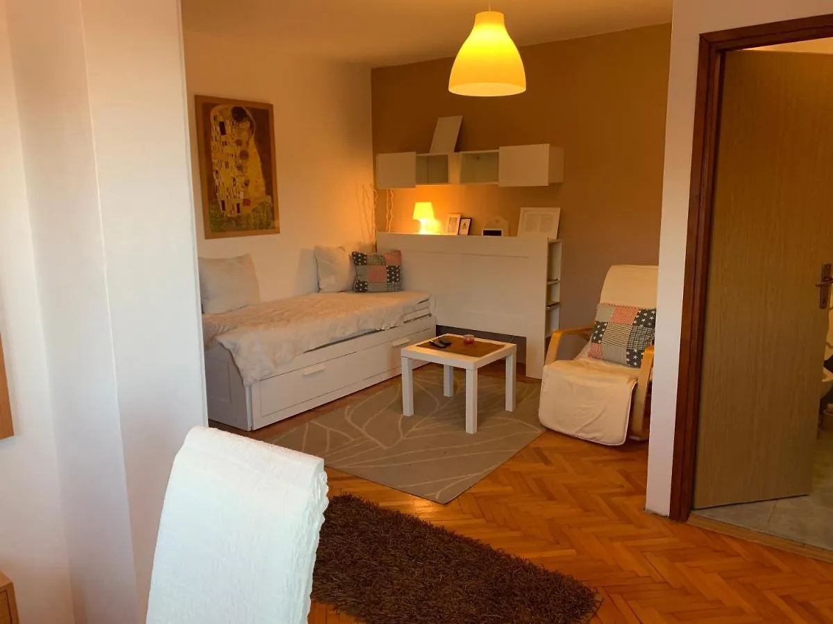 Apartments Villa Leylandia Kanfanar Croatia