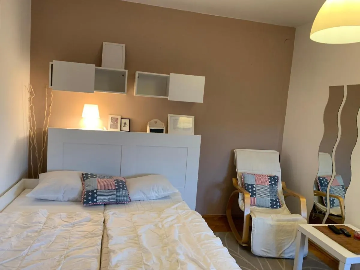 Apartments Villa Leylandia Kanfanar
