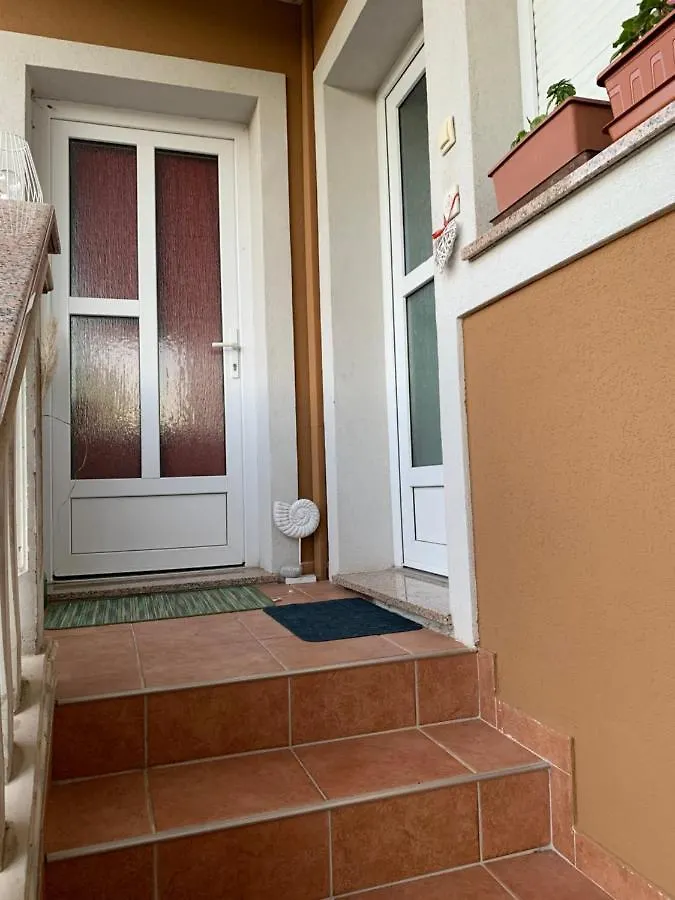 Apartments Villa Leylandia Kanfanar