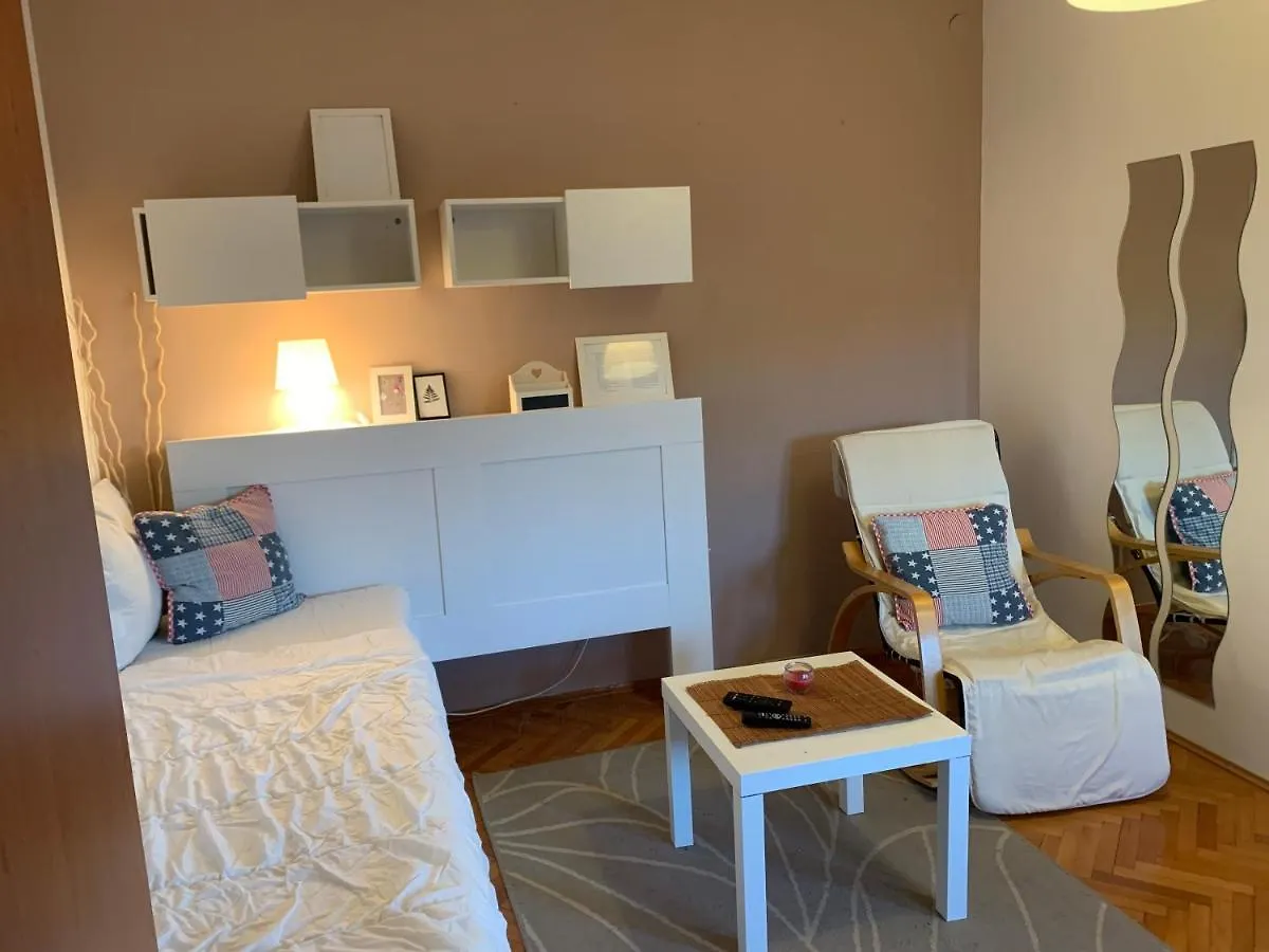 Apartments Villa Leylandia Kanfanar